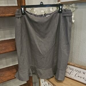 Ann Taylor Gray Skirt